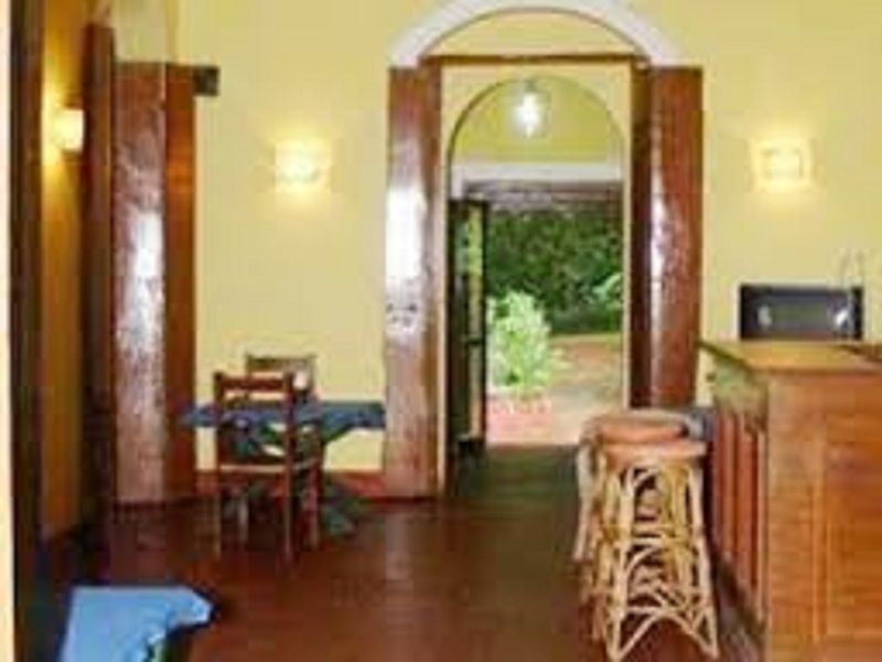 Hotel Astoria à Parra Extérieur photo